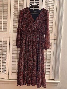 Floral V-Neck Long Sleeve Midi Dress in Red